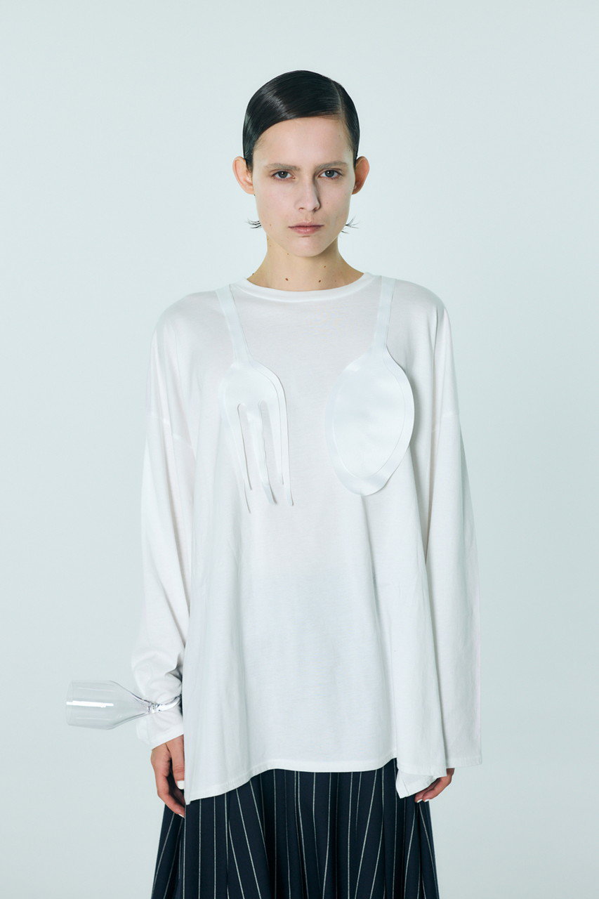ENFOLD(エンフォルド)｜CUTLERY MOTIF LONG-SLEEVE T-SHIRT/ホワイト
