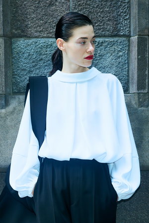 エンフォルド/ENFOLDの【1/14 12:00販売開始】【予約販売】STAND DRAPE(110400/110403)