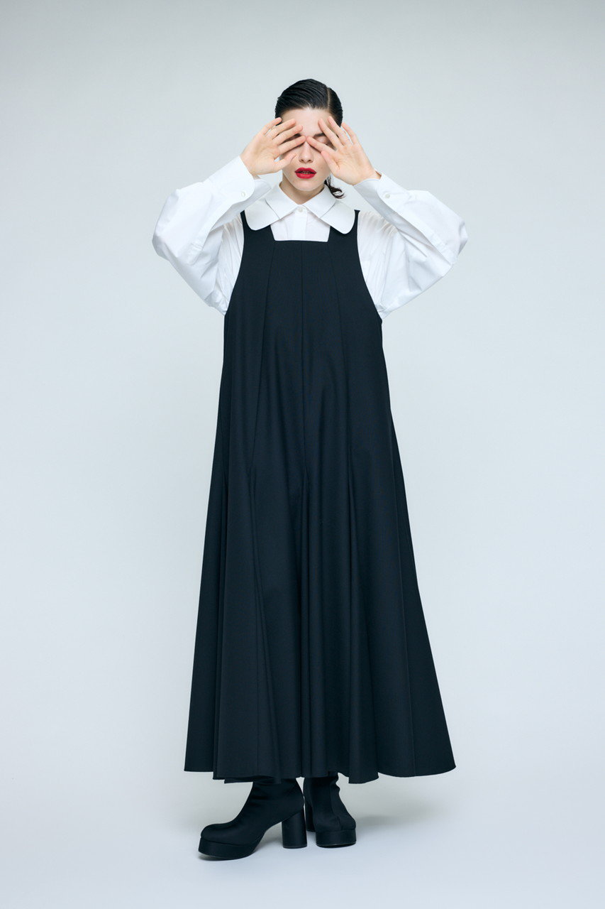 ENFOLD(エンフォルド)｜PANEL FLARE TANK-TOP DRESS/ブラック の通販