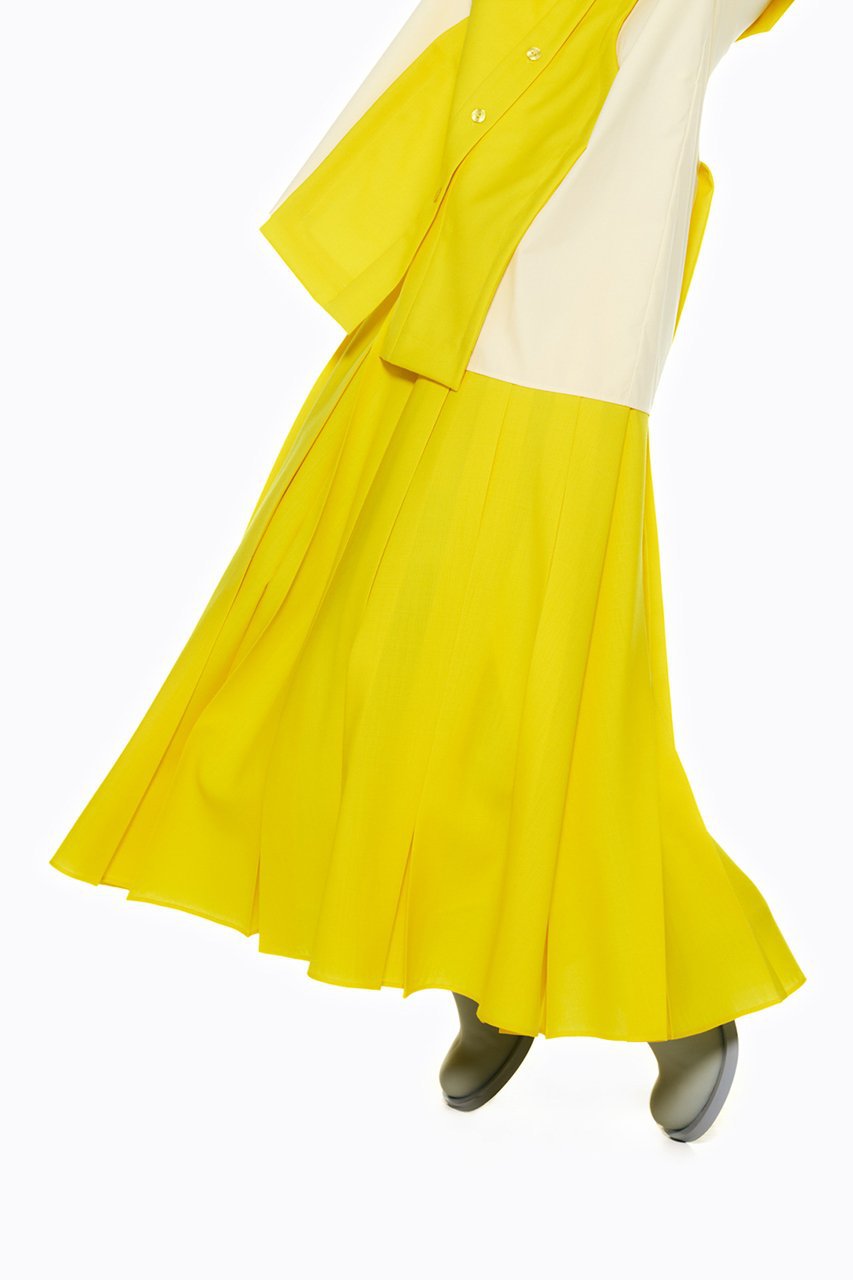 ENFOLD(エンフォルド)｜BOX PLEATS MIDI-SKIRT/イエロー の通販