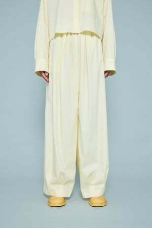 エンフォルド/ENFOLDの【3/20 12:00販売開始】TUCK-HEM WIDE-COCOON PAN(110600/110601)