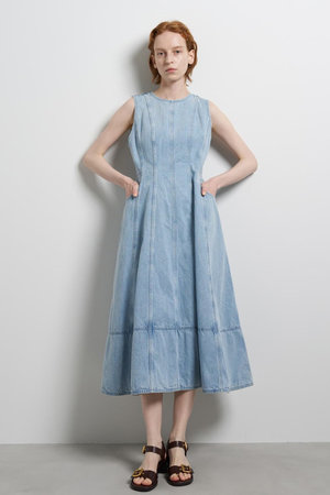 ランバン オン ブルー/LANVIN en Bleuの【2/18 11:00販売開始】【予約販売】Lee×LANVIN en Bleuデニムワンピース(110500/110503)