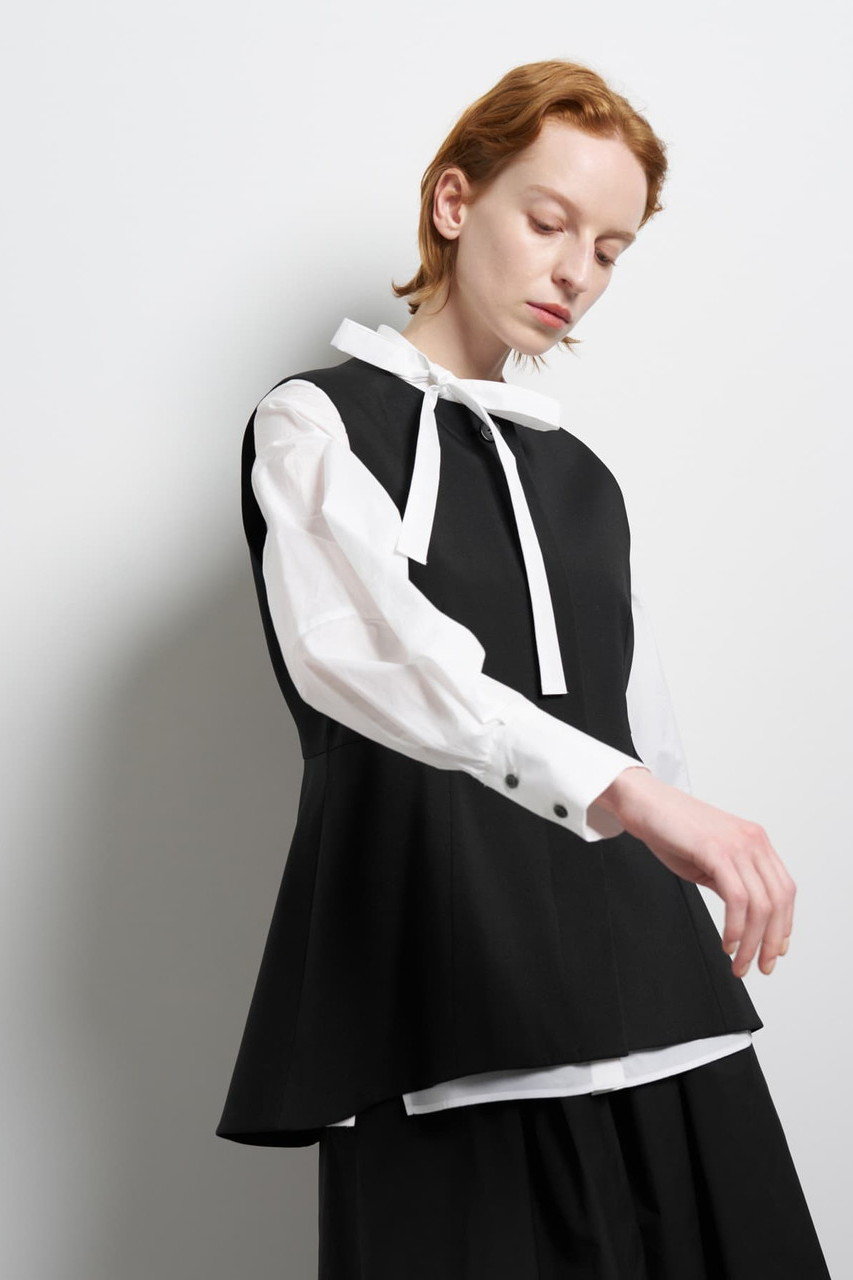 ランバン オン ブルー/LANVIN en Bleuの【予約販売】ウールツイルペプラムベスト(ブラック/3636611)