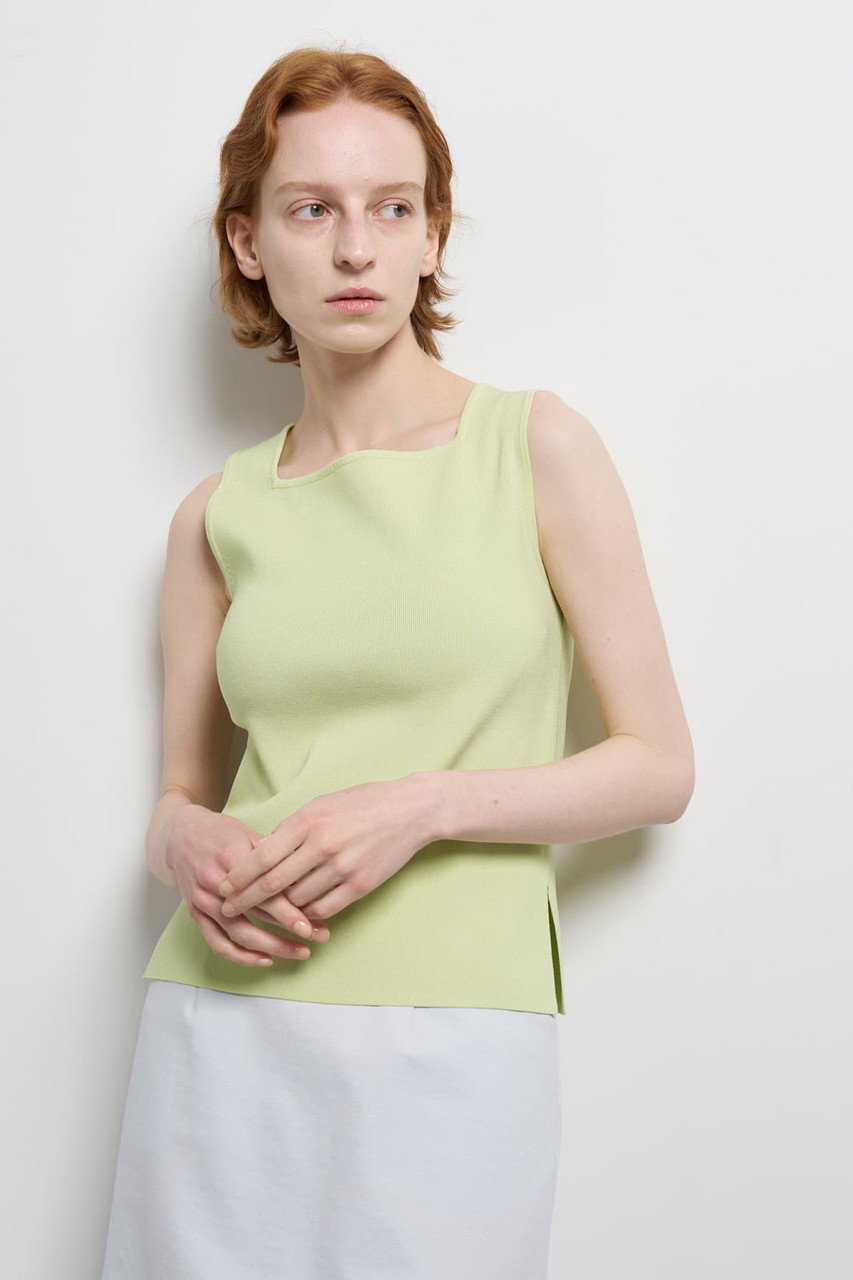 ランバン オン ブルー/LANVIN en Bleuのスクエアネックノースリーブニット(イエローグリーン/3636811)