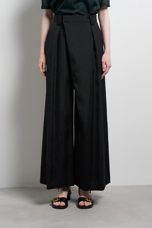 ランバン オン ブルー/LANVIN en Bleuの【予約販売】フロントタックツイルワイドパンツ(110600/110601)