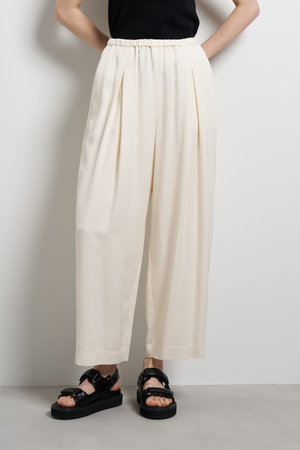 ランバン オン ブルー/LANVIN en Bleuの【予約販売】ツイルタックカーブパンツ(110600/110601)