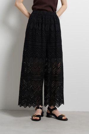 ランバン オン ブルー/LANVIN en Bleuのエンブロイダリーコットンレースパンツ(110600/110601)