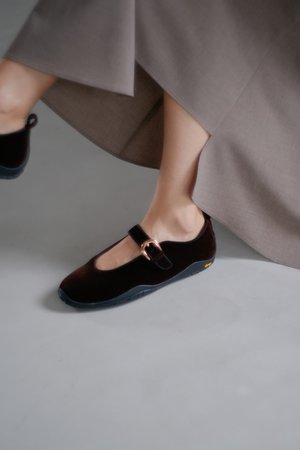 ランバン オン ブルー/LANVIN en Bleuの【予約販売】Vibramメリージェーンスニーカー