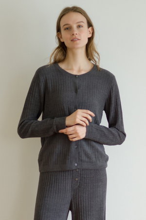 ベアフット ドリームズ/BAREFOOT DREAMSのコージーシックウルトラライト リブボタンカーディガン(110300/110303)