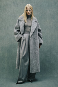 美品！HERNO ヘルノ グレー 厚手 ナイロン ロングコート グレー M程度 楽天市場】【アウトレット】ヘルノ HERNO ライナー付き コート