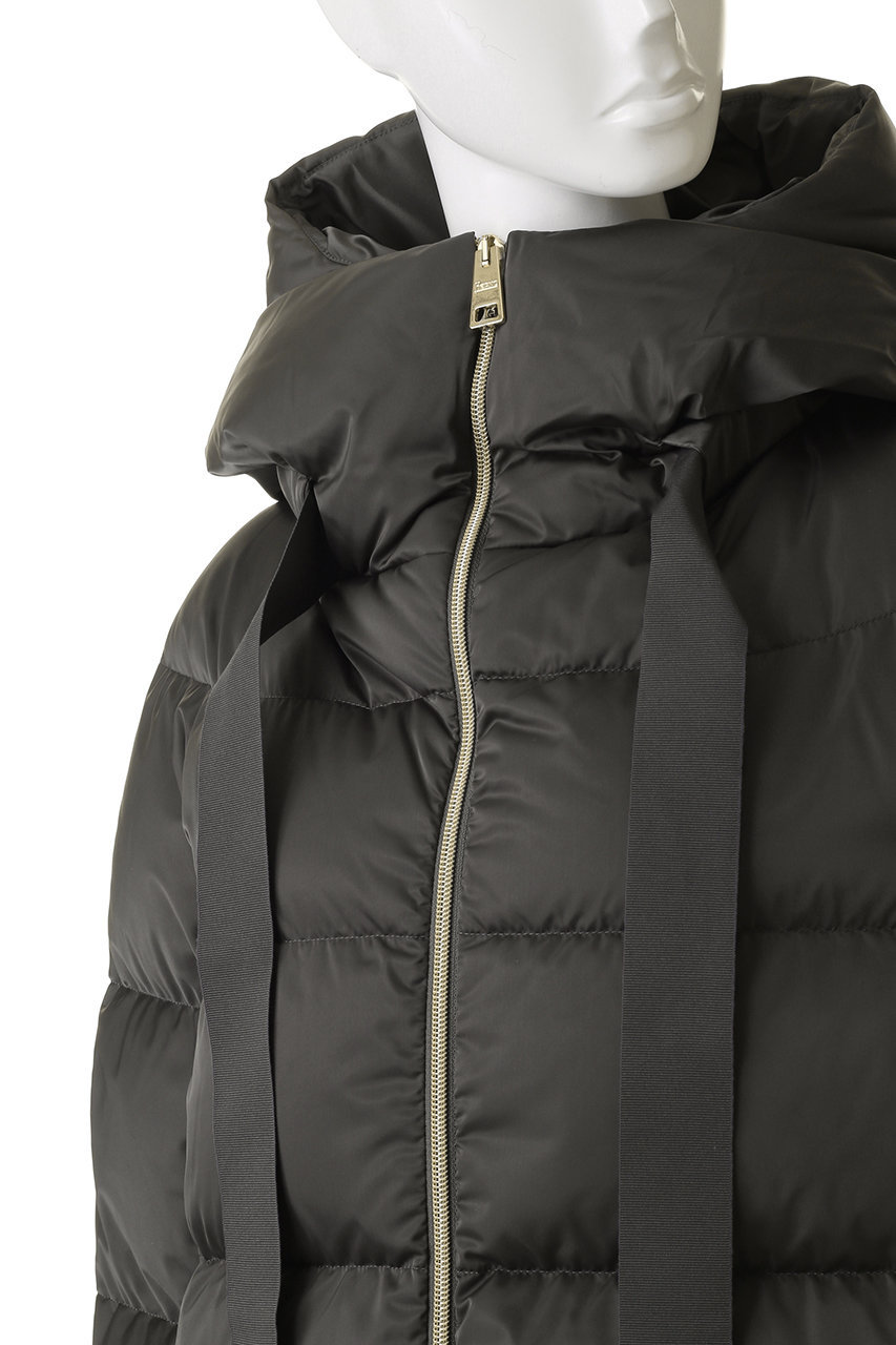 新品 HERNO FOOD COAT ヘルノ はっ水 フーディー ミドル コート 新品 HERNO FOOD COAT ヘルノ はっ水 フーディー ミドル コート 楽天