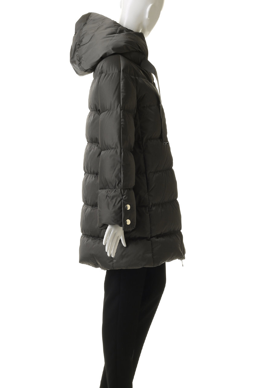 新品 HERNO FOOD COAT ヘルノ はっ水 フーディー ミドル コート 新品 HERNO FOOD COAT ヘルノ はっ水 フーディー ミドル コート 楽天