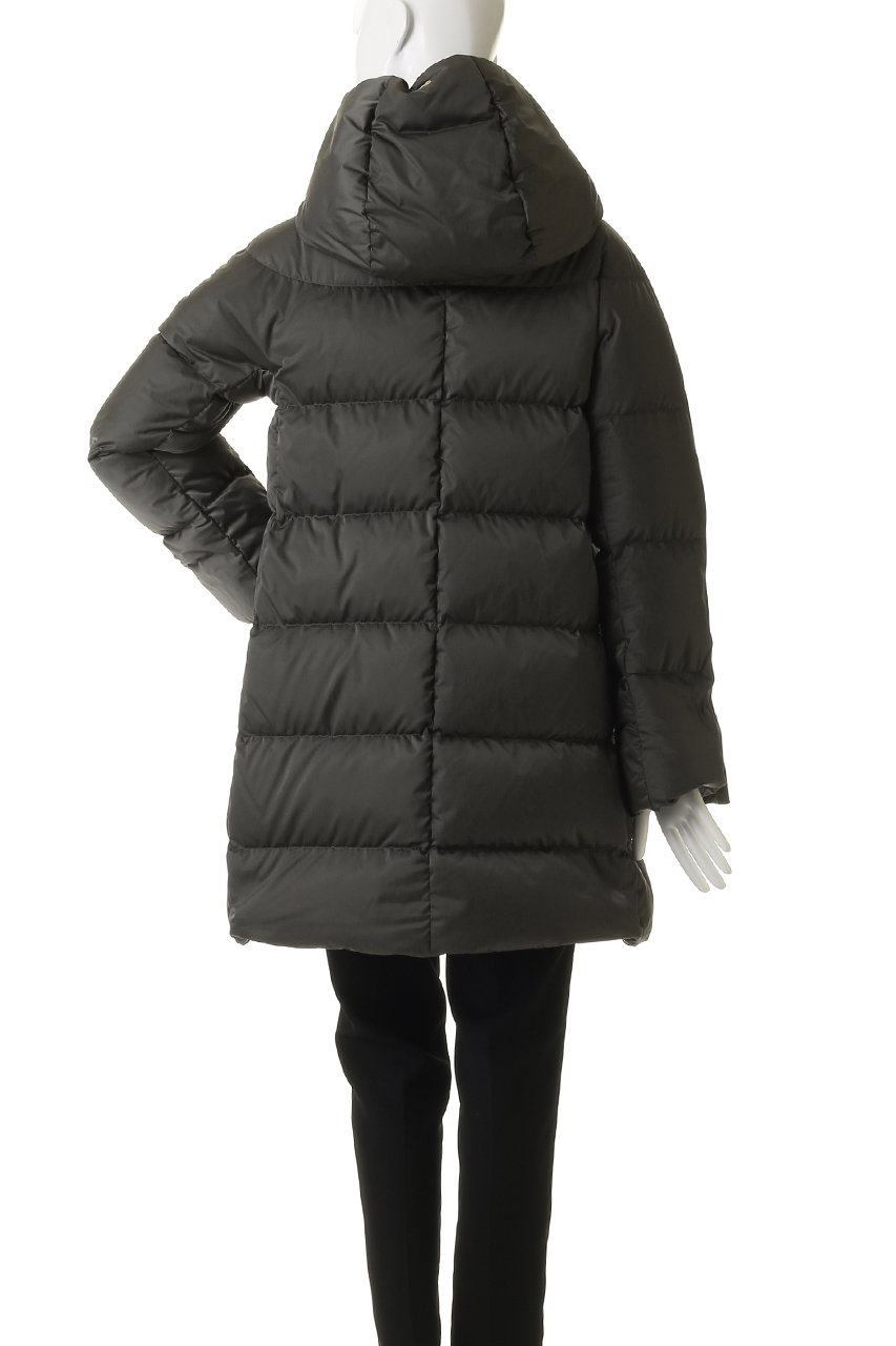 新品 HERNO FOOD COAT ヘルノ はっ水 フーディー ミドル コート 新品 HERNO FOOD COAT ヘルノ はっ水 フーディー ミドル コート 楽天