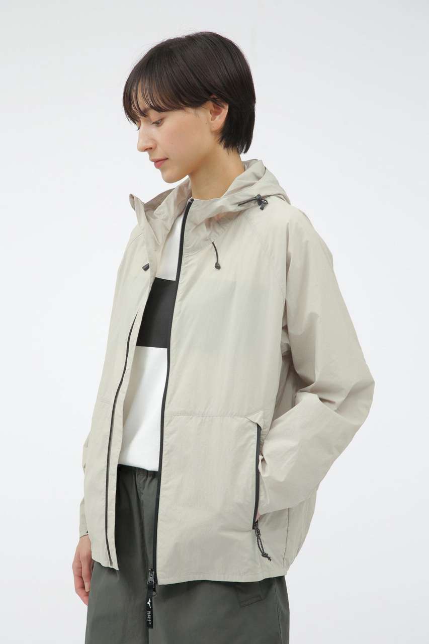 マーガレット・ハウエル/MARGARET HOWELLのLIGHTWEIGHT NYLON POPLIN BLOUSON(ベージュ/5785117002)