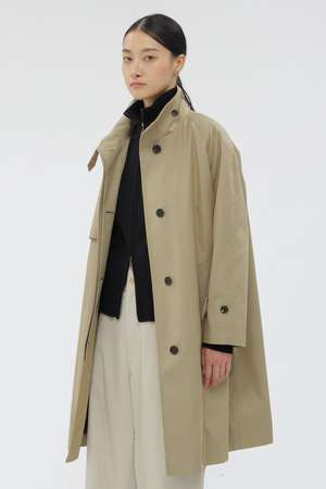 マーガレット・ハウエル/MARGARET HOWELLのCOTTON NYLON GABARDINE COAT(110900/110903)