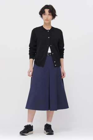 マーガレット・ハウエル/MARGARET HOWELLのSTIFF COTTON TWILL SKIRT(110700/110703)