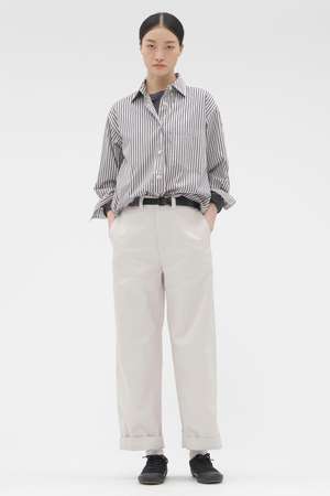 マーガレット・ハウエル/MARGARET HOWELLのBASIC CHINO TROUSERS(110600/110601)