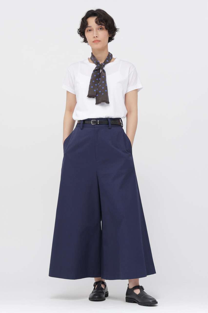 マーガレット・ハウエル/MARGARET HOWELLの【予約販売】STIFF COTTON TWILL TROUSERS(ブルー/5786144201)