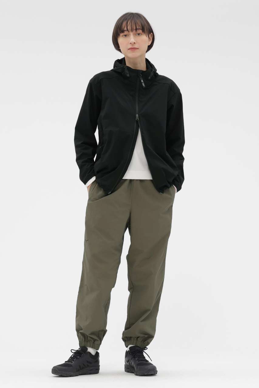 マーガレット・ハウエル/MARGARET HOWELLのWATER REPELENT NYLON POPLIN TROUSERS(カーキ/5786145001)