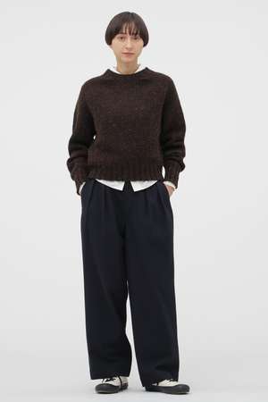 マーガレット・ハウエル/MARGARET HOWELLのWOOL COTTON DRILL TROUSERS(110600/110601)