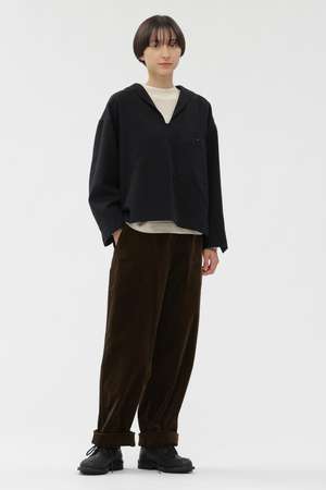 マーガレット・ハウエル/MARGARET HOWELLのHEAVY CORDUROY TROUSERS(110600/110601)