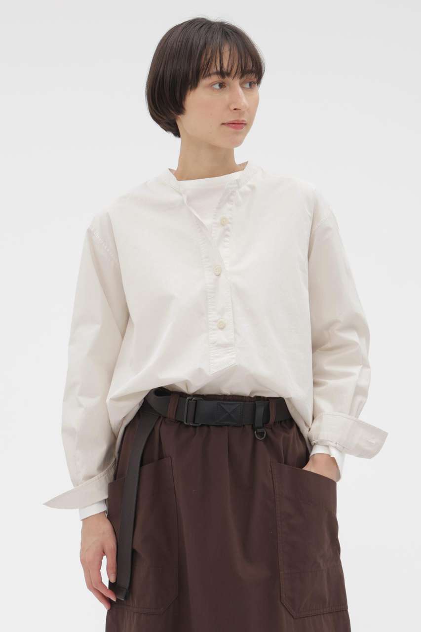 マーガレット・ハウエル/MARGARET HOWELLのCOMPACT COTTON POPLIN SHIRT(ホワイト/5956153201)