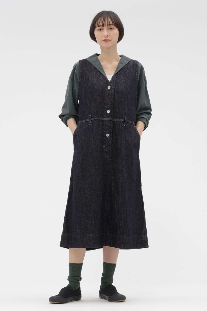 マーガレット・ハウエル/MARGARET HOWELLのCANTON BLACK LIGHT DENIM DRESS(ブラック/5956156201)