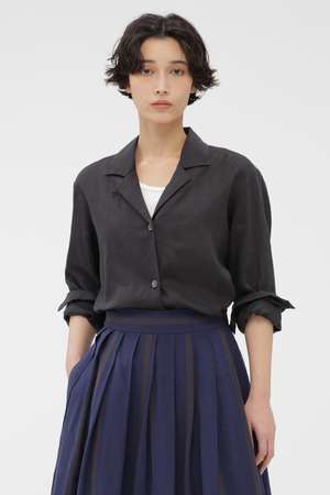 マーガレット・ハウエル/MARGARET HOWELLのLIGHT WEIGHT LINEN SHIRT(110400/110403)