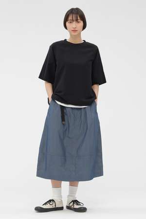 マーガレット・ハウエル/MARGARET HOWELLのSUPERLIGHT COTTON NYLON SKIRT(110700/110702)