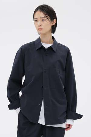 マーガレット・ハウエル/MARGARET HOWELLのTOUGH COTTON SHIRTING POPLIN SHIRT(110400/110403)