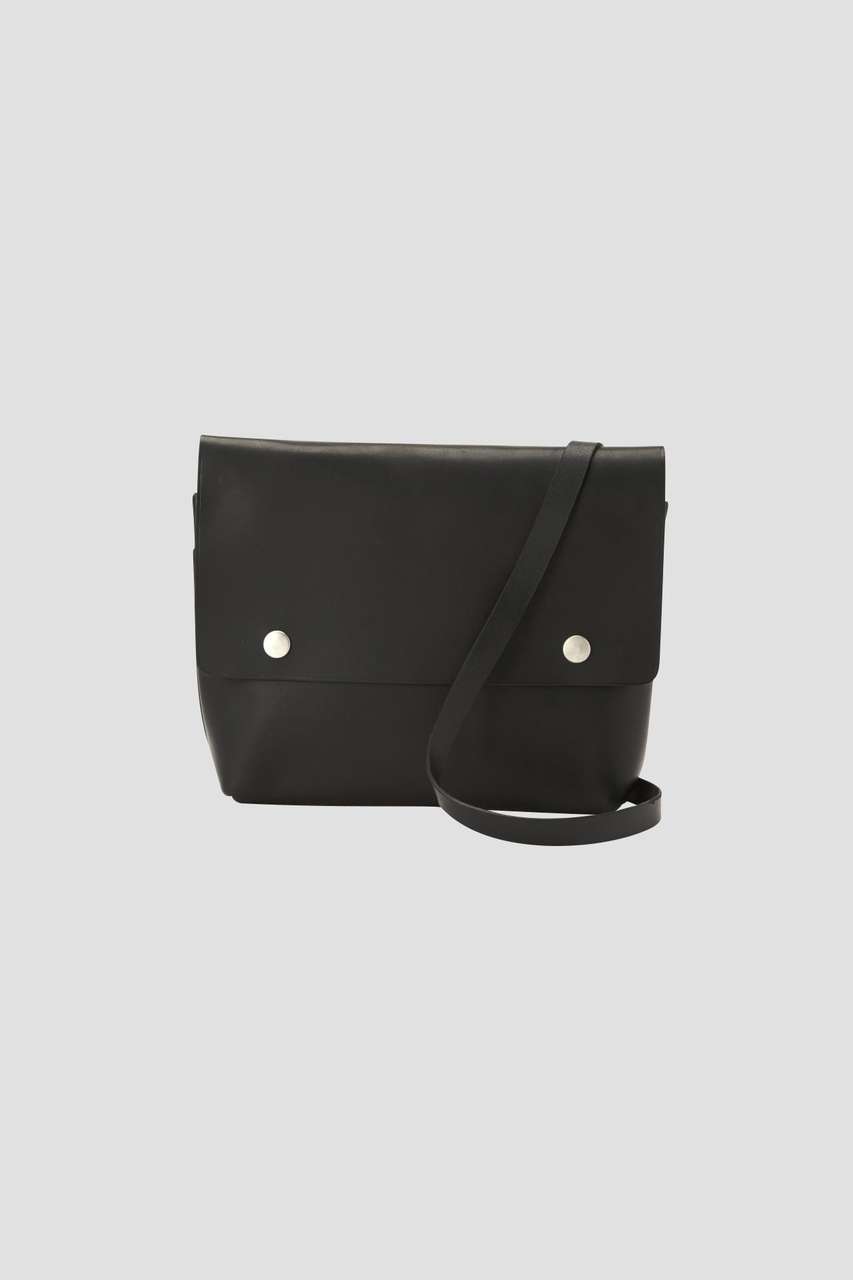 MARGARET HOWELL TOUGH LEATHER SHOULDER BAG (ブラック, F) マーガレット・ハウエル ELLE SHOP