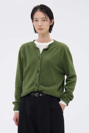 マーガレット・ハウエル/MARGARET HOWELLのMERINO CASHMERE KNITWEAR(110300/110303)