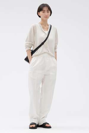 マーガレット・ハウエル/MARGARET HOWELLの【予約販売】LIGHT COTTON TWILL TROUSERS(110600/110601)