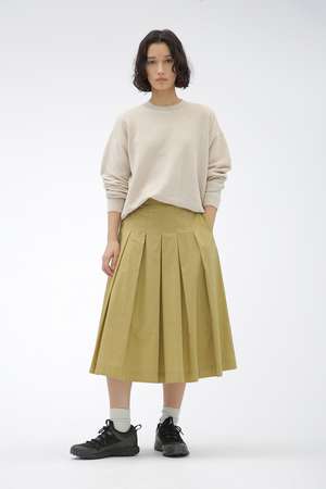 マーガレット・ハウエル/MARGARET HOWELLの" SHEER COTTON POPLIN"(110700/110702)