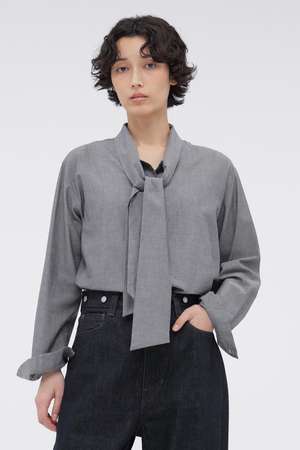 マーガレット・ハウエル/MARGARET HOWELLの【予約販売】FINE COTTON CHAMBRAY SHIRT(110400/110403)