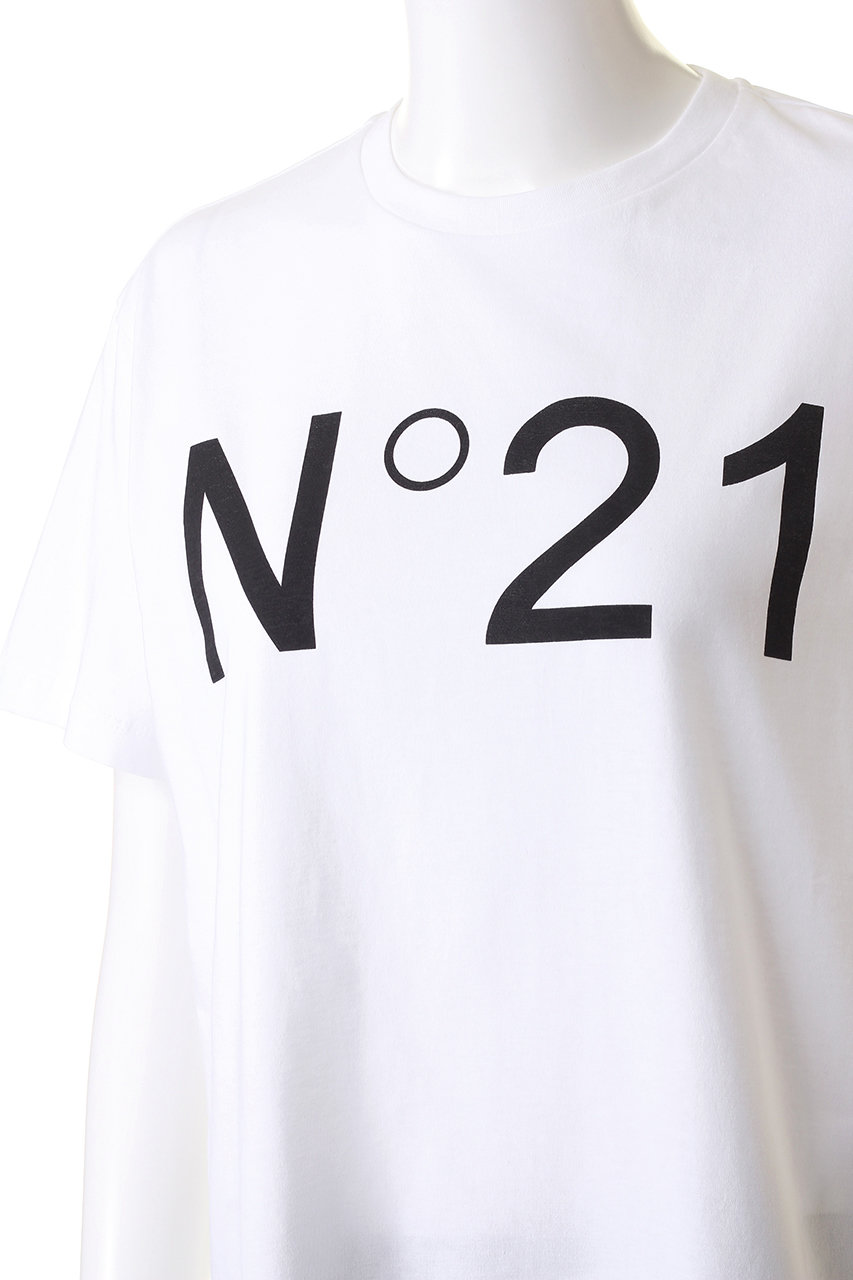 N°21(ヌメロ ヴェントゥーノ)｜ロゴTシャツ/ホワイト の通販｜ELLESHOP 