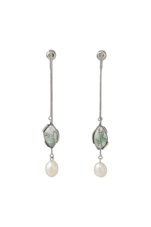 アデル ビジュー/ADER.bijouxのLIGNE DE FUITE pearl long ピアス(150100/150101)