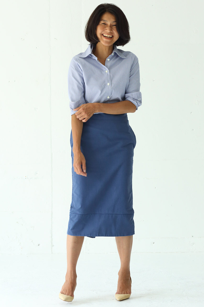 Madisonblue Sofie バックサテンタイトロングスカート ブルー の通販