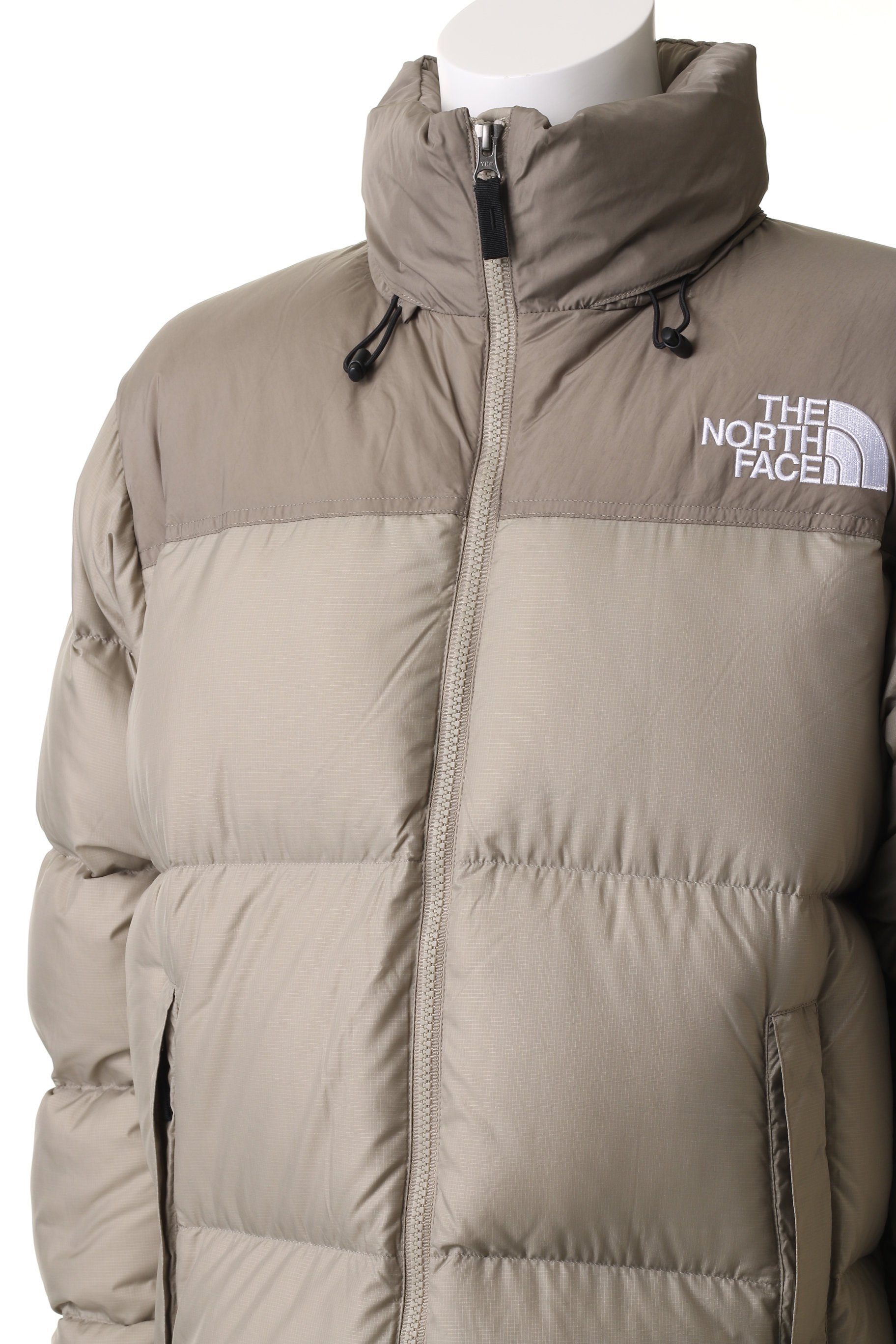 THE NORTH FACE(ザ・ノース・フェイス)｜【MEN】ヌプシジャケット/キャバングレー×クレイグレー  の通販｜ELLESHOP・(エル・ショップ)