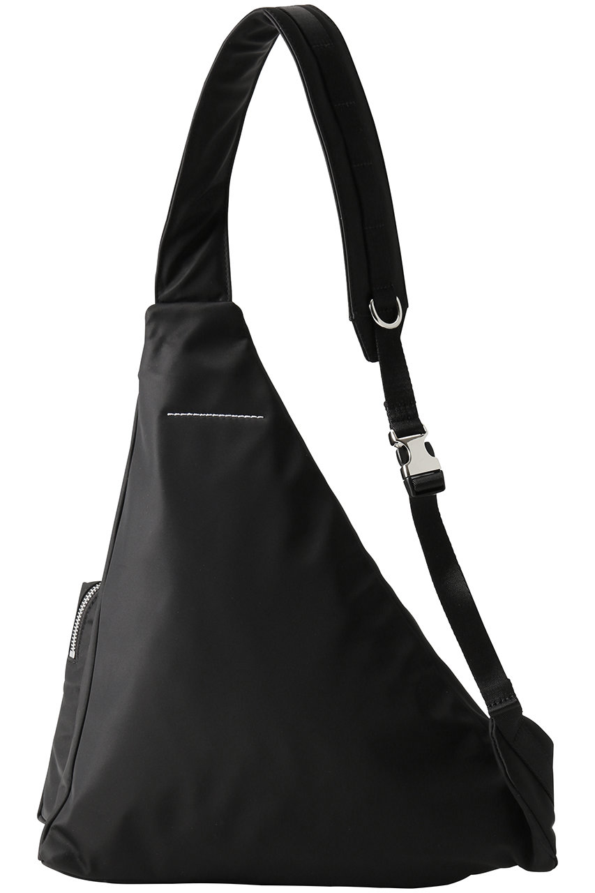 MM6 Maison Margiela ナイロン スリングバッグ ブラック MM6 Maison Margiela(エムエム6 メゾン マルジェラ)｜【UNISEX