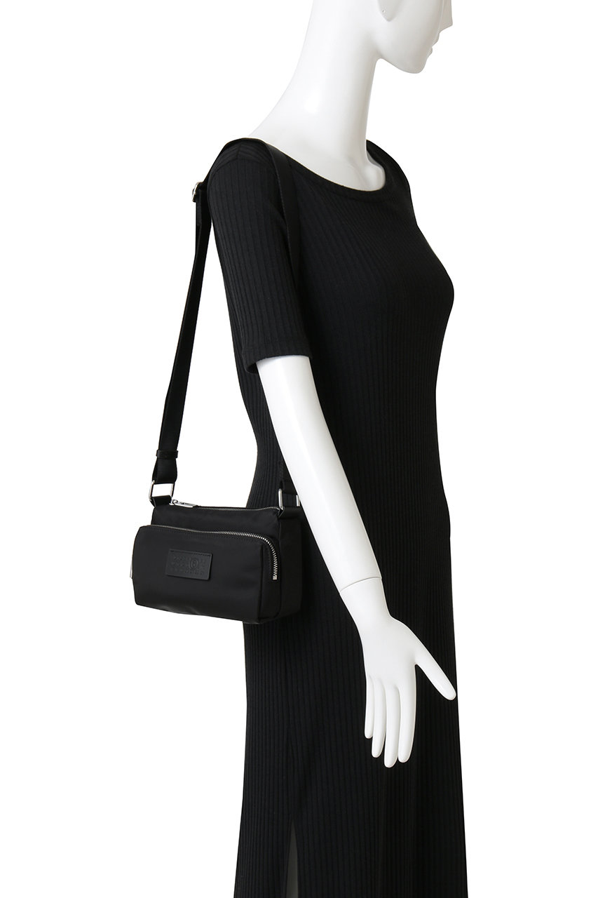 MM6 Maison Margiela 黒クロスショルダーバッグボディナイロン MM6 Maison Margiela(エムエム6 メゾン マルジェラ)｜【UNISEX