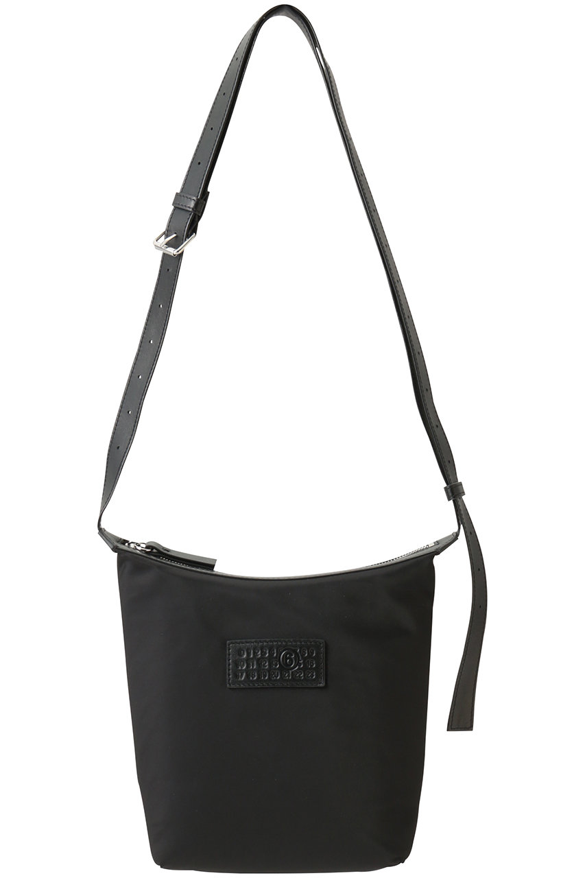 エムエム6 メゾン マルジェラ/MM6 Maison Margielaの【UNISEX】ニューメリック ナイロン ショルダーバッグ(ブラック/SB6WG0026P9062)