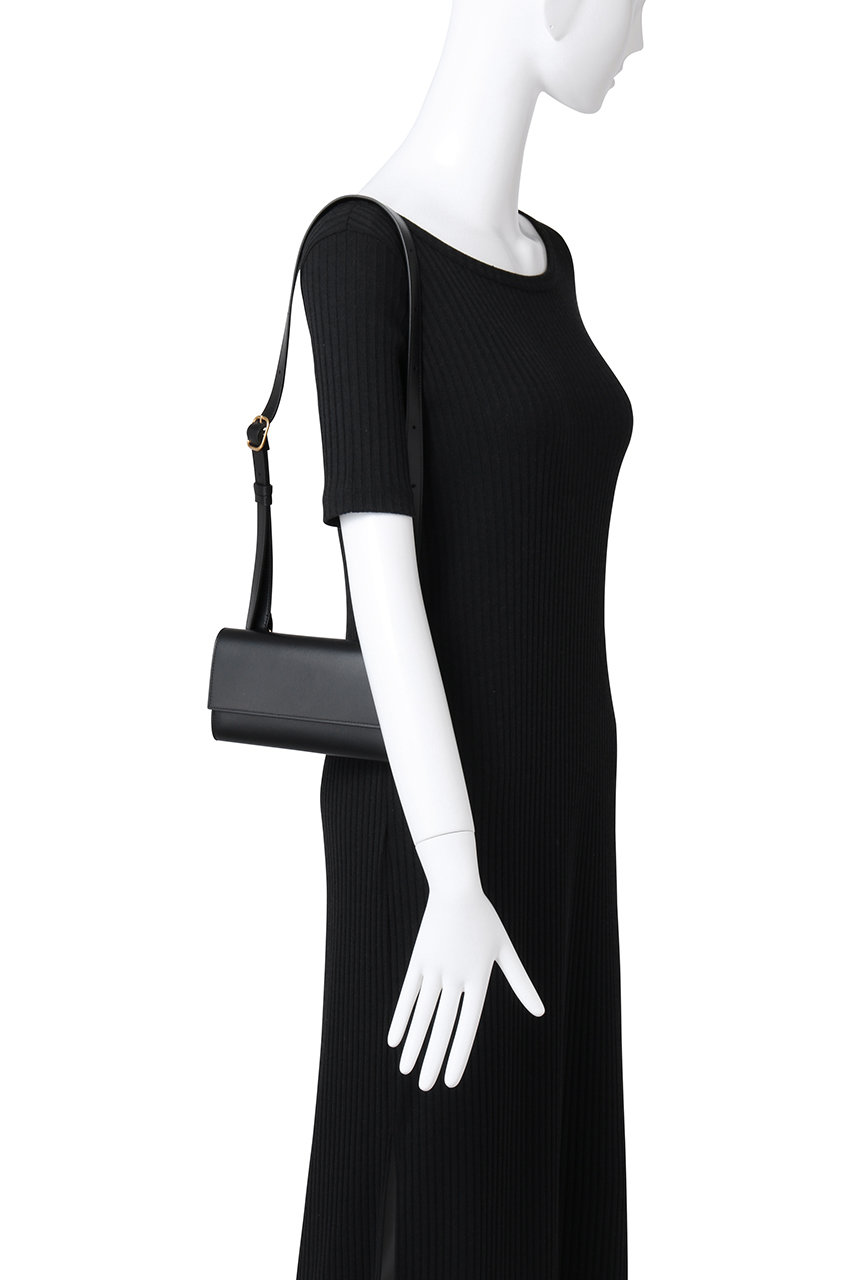 THE ROW | ザ ロウ（ザ ロー)｜BELT FLAP BAG/ブラック の通販