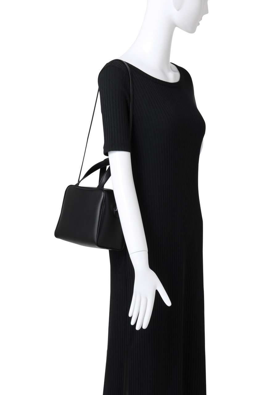 【完売必至】The Row Ray マットナッパ トップハンドルバッグ THE ROW】ザ ロウ Rayレザー製 ハンドバッグ ナッパレザー (The