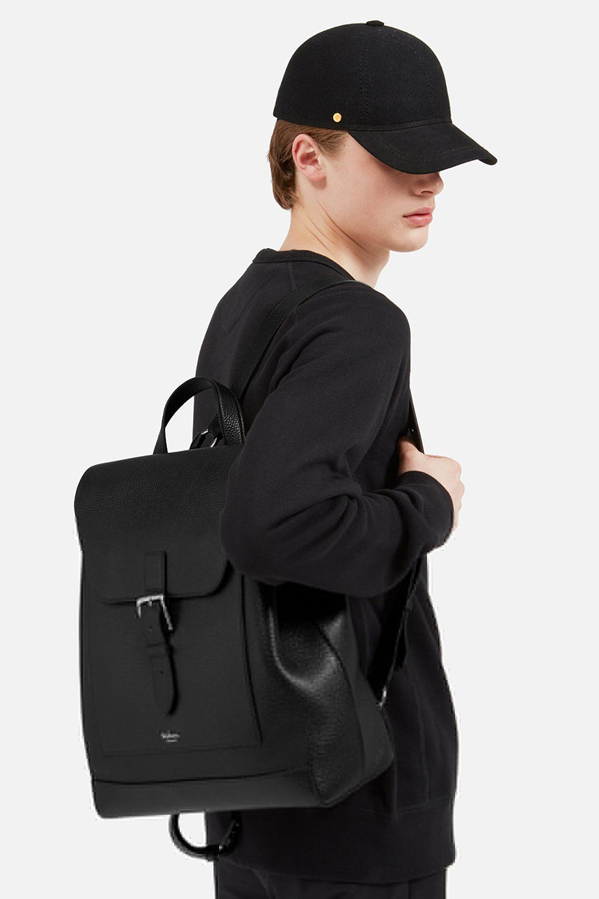 MULBERRY マルベリー 希少 リュック　オールレザー　大容量 ロゴ MULBERRY マルベリー 希少 リュック オールレザー 大容量 ロゴ