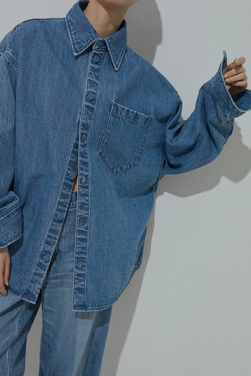 upper hights(アッパーハイツ)｜THE MORGAN デニムシャツ/MID BLUE の