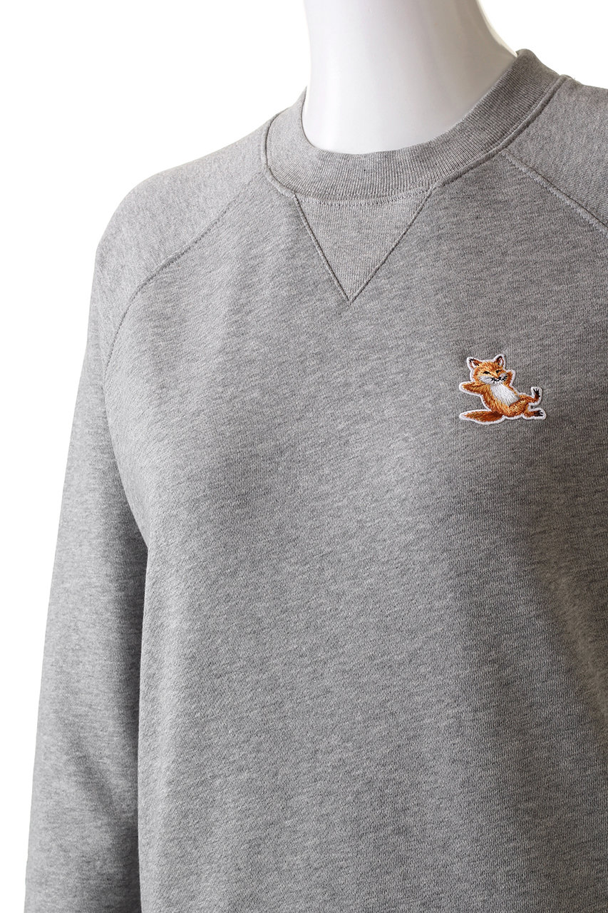 CHILLAX FOX PATCH CLASSIC SWEATSHIRT