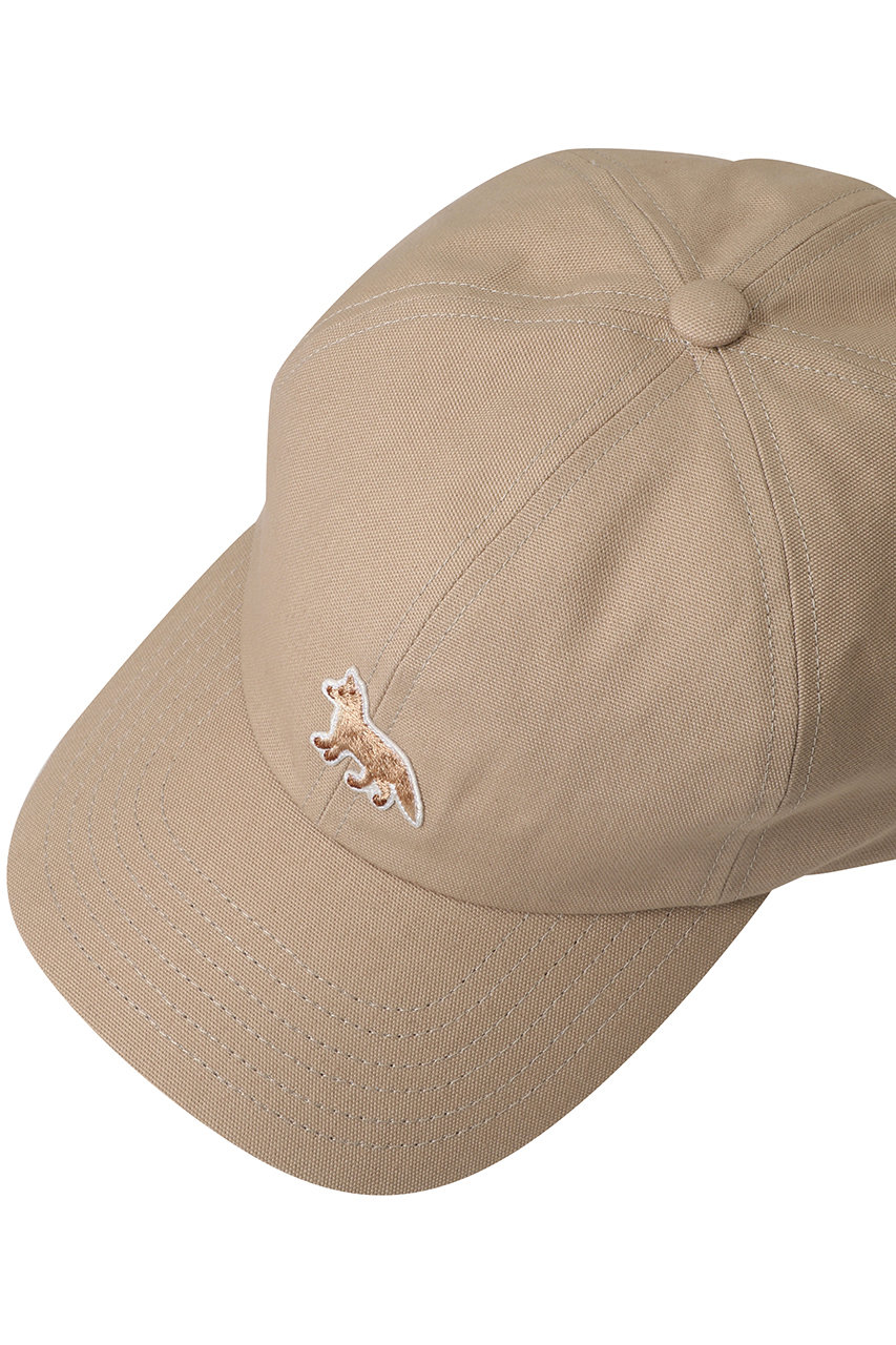MAISON KITSUNE(メゾン キツネ)｜BABY FOX キャップ/フェザーベージュ