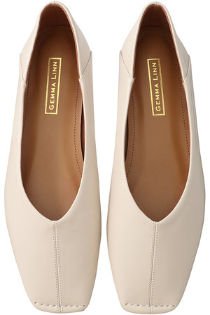 ダニエラ＆ジェマ/Daniella & GEMMAのトゥステッチフラットシューズ(130400/130401)