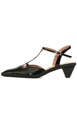 ダニエラ＆ジェマ/Daniella & GEMMAのポインテッドTストラップオープンパンプス(130100/130101)